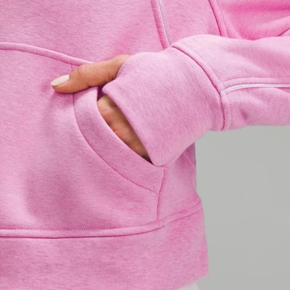 Lululemon - Picture 3 of 6